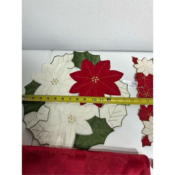 Christmas Table Set 5 Pcs Tablecloth 2 Placemats Centerpiece Mat Pot Holder Note - Picture 13 of 15